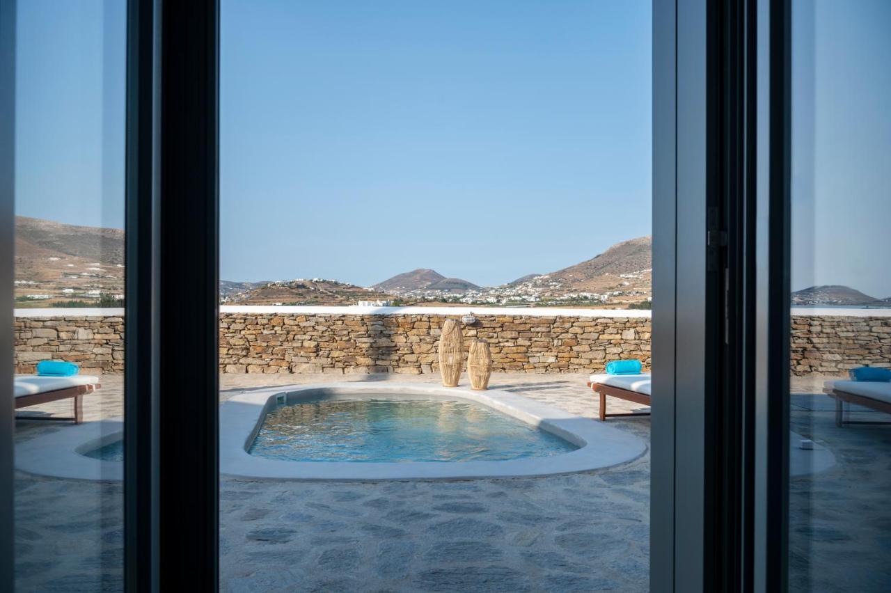 Peters Place - Paros Resort Parasporos ภายนอก รูปภาพ
