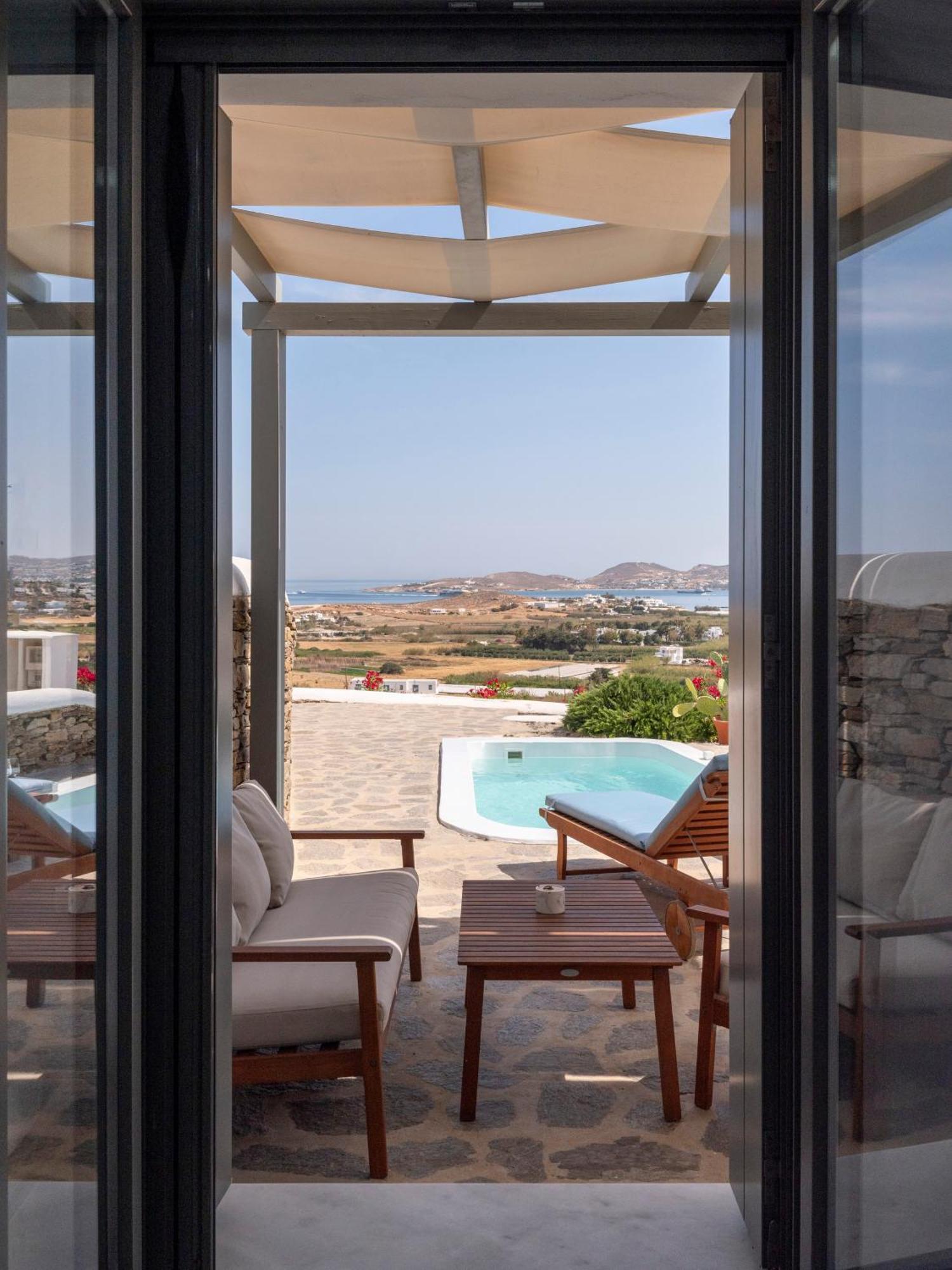 Peters Place - Paros Resort Parasporos ภายนอก รูปภาพ
